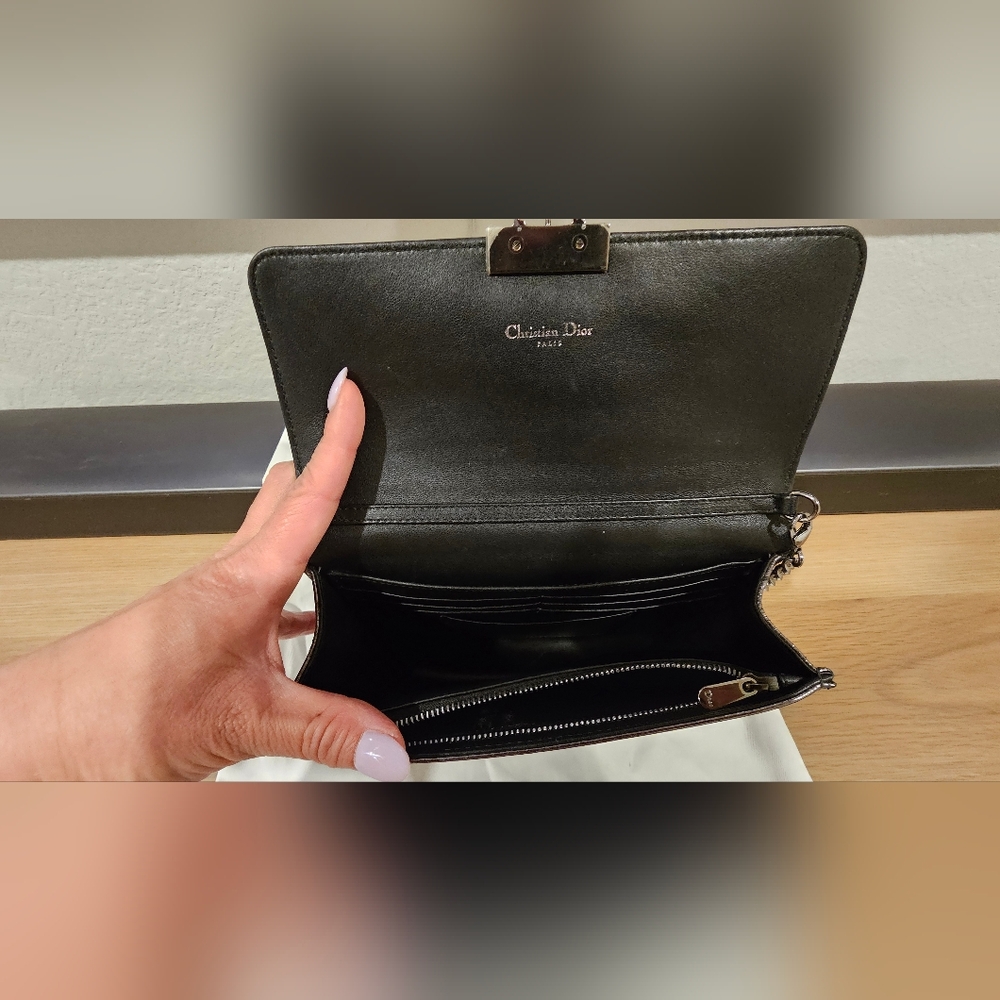Dior Metallic Silver Chain Bag - Picture 8 of 8